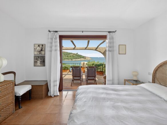 Waterfront Cala Granu 2