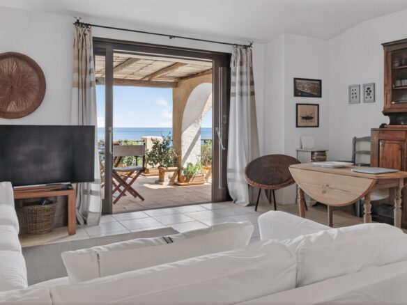 Waterfront Cala Granu 2