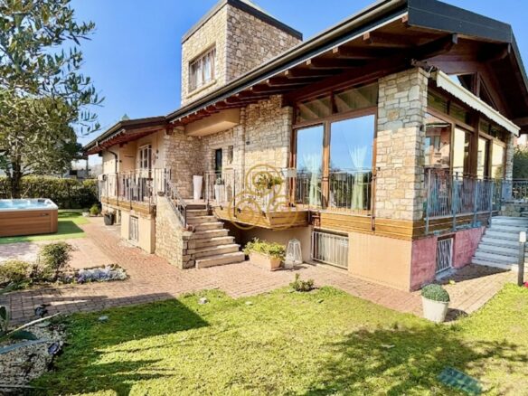 Villa Centenaro