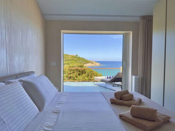 Cala Granu Waterfront