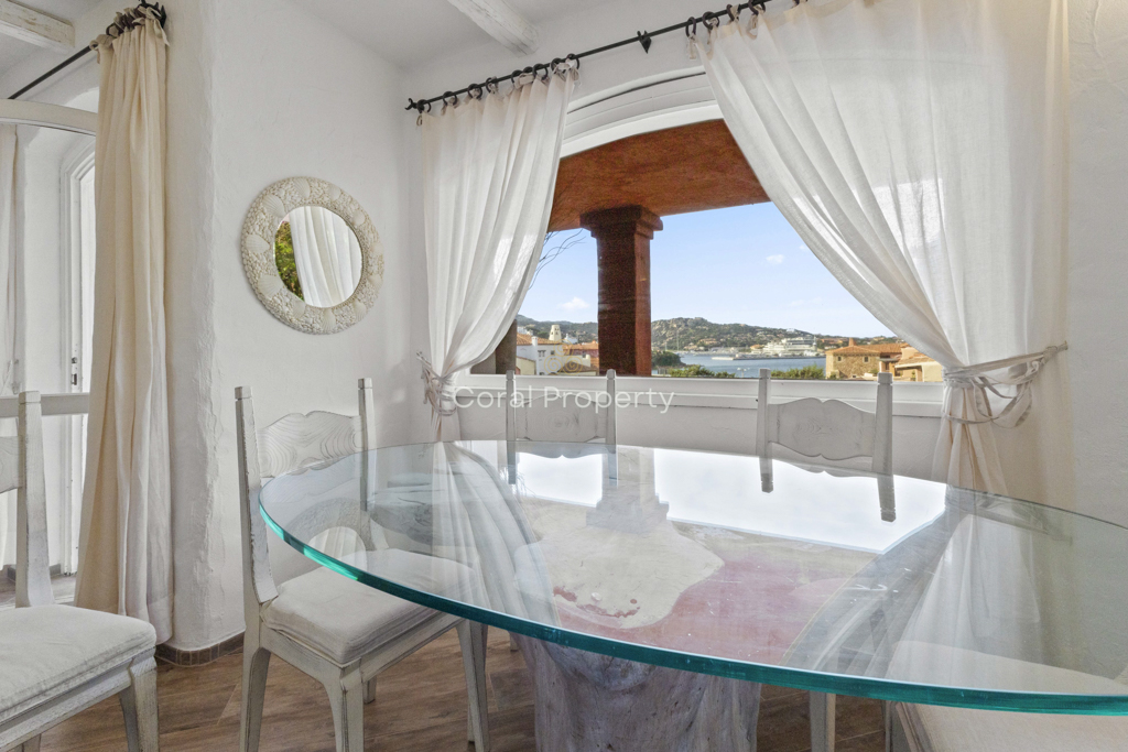 Yacht Terrace