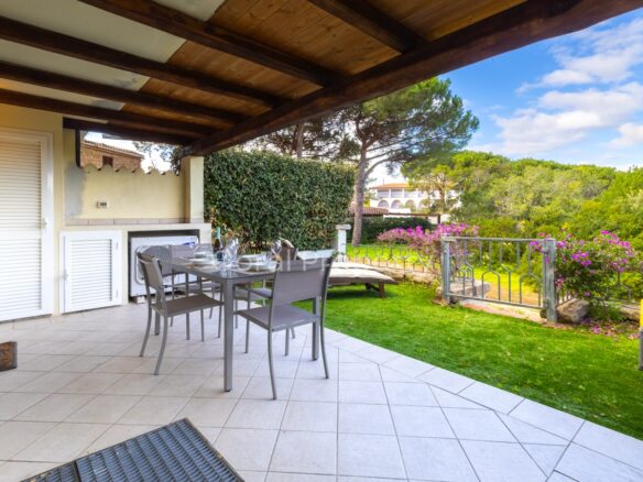 Caprera Apartment